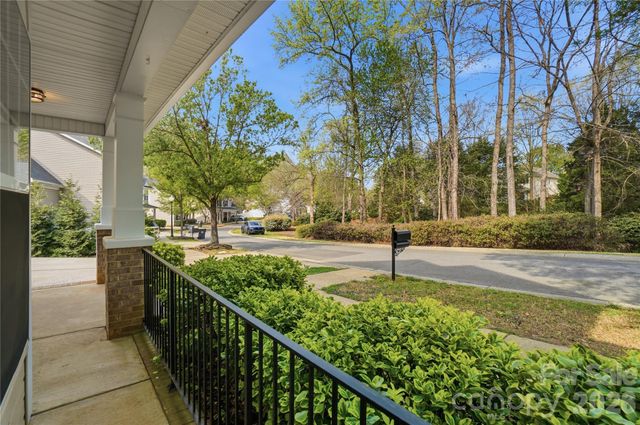 18334 Flagman Circle, Cornelius, NC 28031