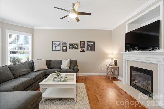 18334 Flagman Circle, Cornelius, NC 28031