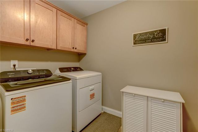 183 Oak Leaf Drive, Reidsville, NC 27320