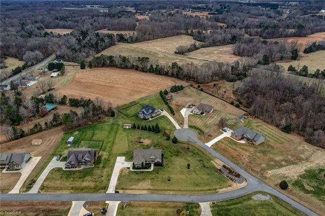 183 Oak Leaf Drive, Reidsville, NC 27320