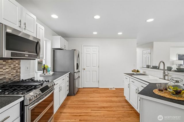 5015 152nd Place SE, Everett, WA 98208