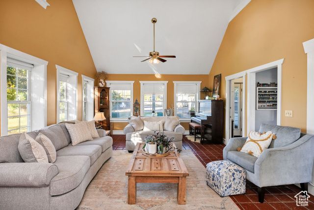 883 E 11000 S, Avon, UT 84328