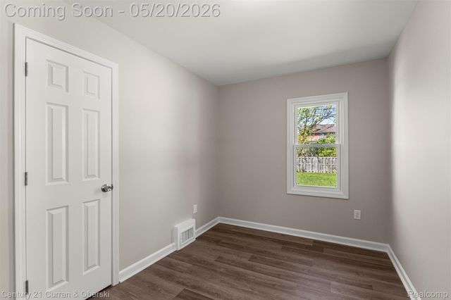 4545 Westland Street, Dearborn, MI 48126
