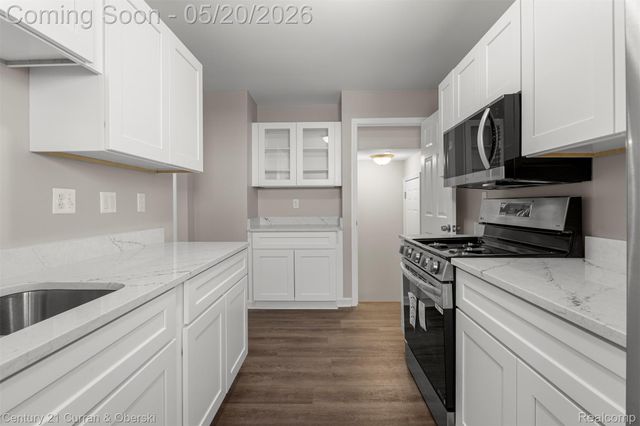 4545 Westland Street, Dearborn, MI 48126