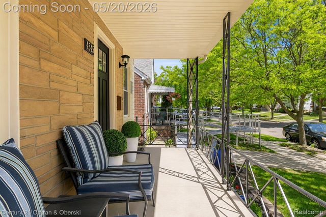 4545 Westland Street, Dearborn, MI 48126