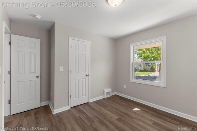 4545 Westland Street, Dearborn, MI 48126