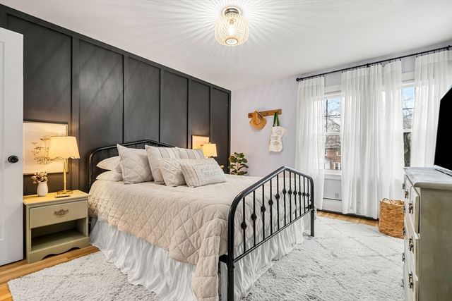 588 Andover St, Lowell, MA 01852