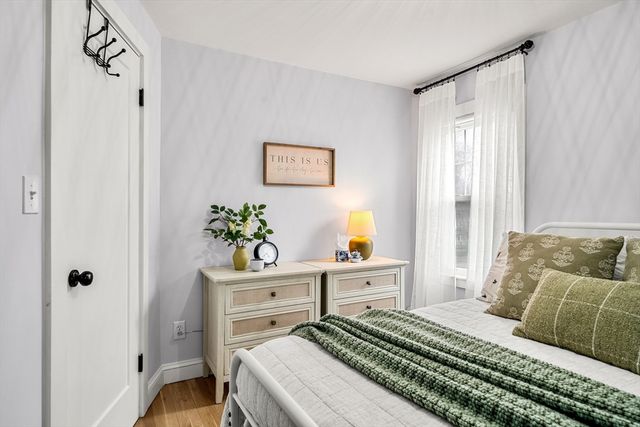 588 Andover St, Lowell, MA 01852