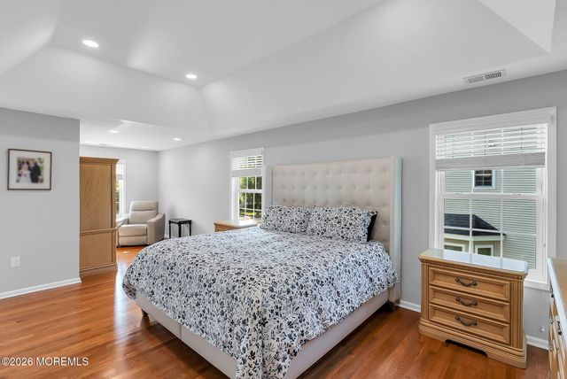 27 Bristol Road, Manalapan, NJ 07726