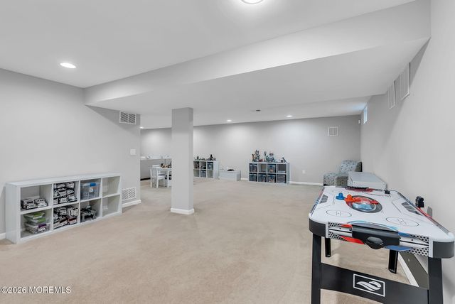 27 Bristol Road, Manalapan, NJ 07726