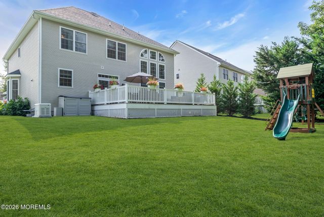 27 Bristol Road, Manalapan, NJ 07726