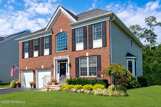 27 Bristol Road, Manalapan, NJ 07726