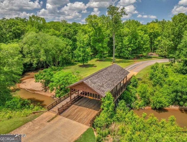 100 Fox Court, Forsyth, GA 31029