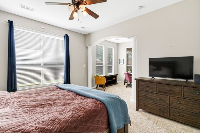 5317 Thornbush Drive, Fort Worth, TX 76179
