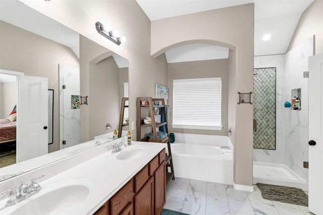 5317 Thornbush Drive, Fort Worth, TX 76179