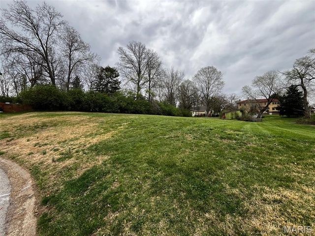 7 A Melshire Court, St Louis, MO 63122