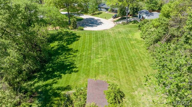 7 A Melshire Court, St Louis, MO 63122