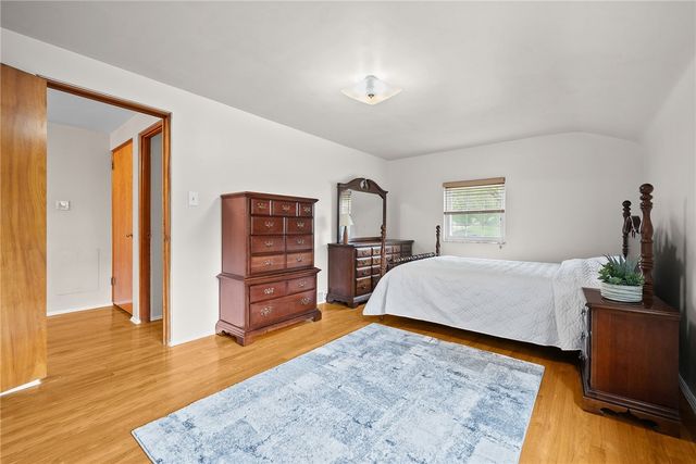 1309 Firwood Dr, Mt Lebanon, PA 15243