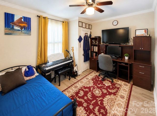 1406 W Walnut Avenue, Gastonia, NC 28052
