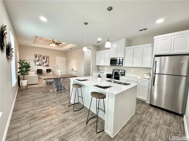 2705 Sage Dr, Weslaco, TX 78596