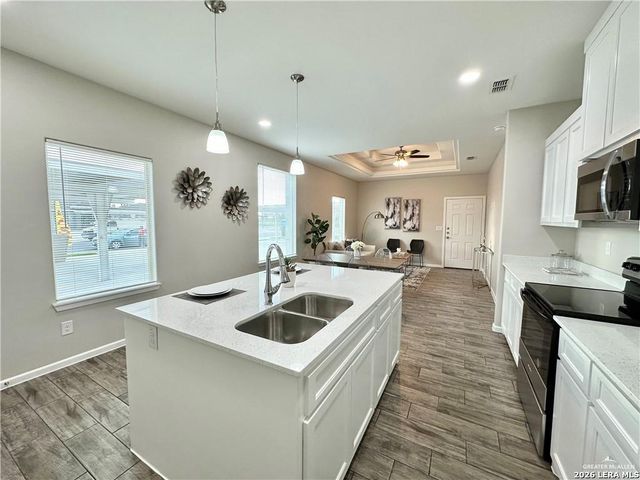2705 Sage Dr, Weslaco, TX 78596