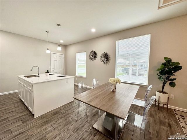 2705 Sage Dr, Weslaco, TX 78596