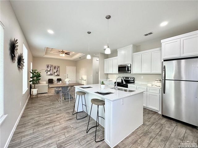 2705 Sage Dr, Weslaco, TX 78596