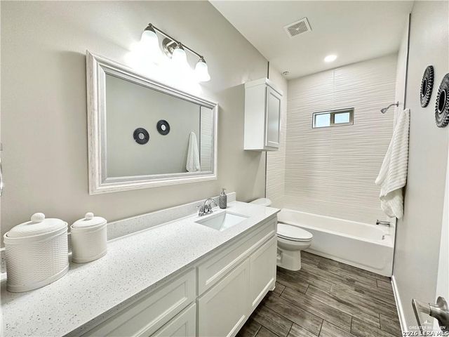 2705 Sage Dr, Weslaco, TX 78596