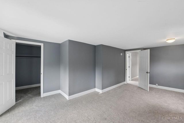 2249 Monroe Avenue, Cincinnati, OH 45212