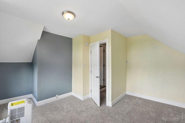 2249 Monroe Avenue, Cincinnati, OH 45212