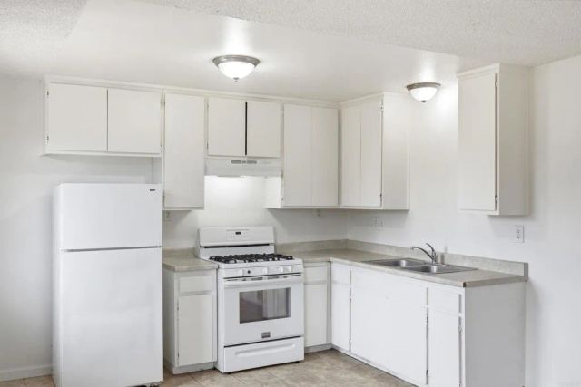 3018 44th Street, San Diego, CA 92105