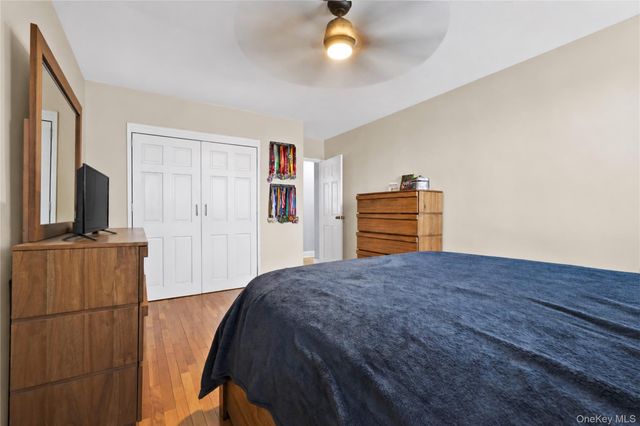 33-44 93rd 3S, Jackson Heights, NY 11372