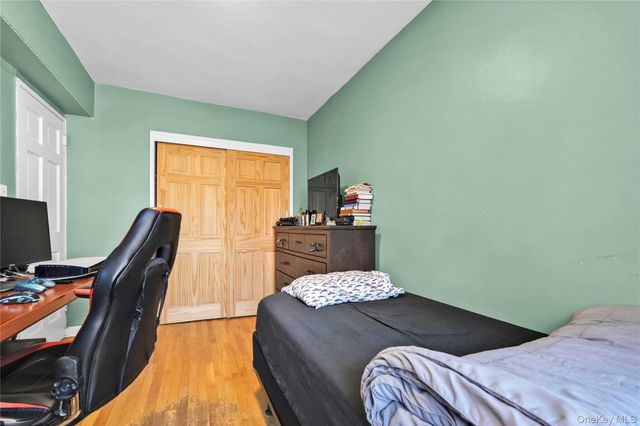 33-44 93rd 3S, Jackson Heights, NY 11372
