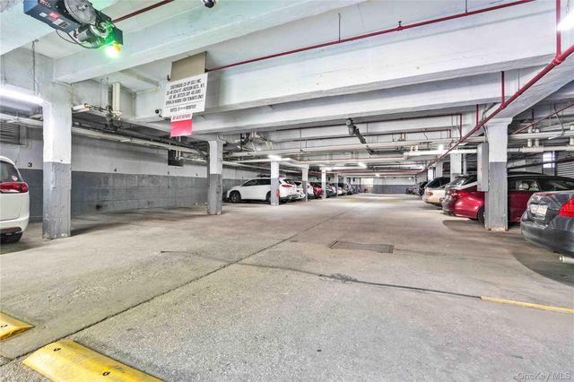 33-44 93rd 3S, Jackson Heights, NY 11372