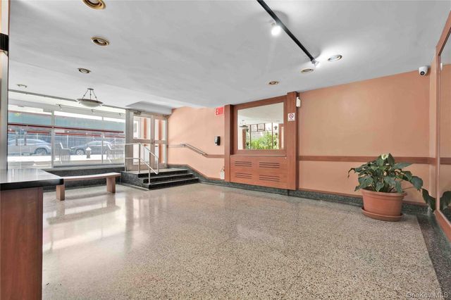 33-44 93rd 3S, Jackson Heights, NY 11372