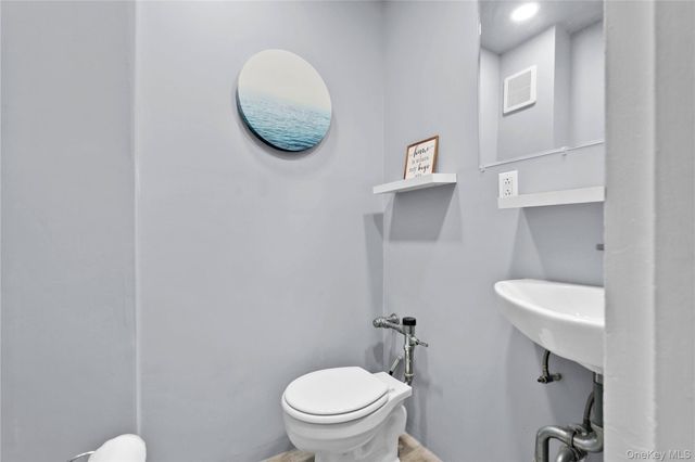 33-44 93rd 3S, Jackson Heights, NY 11372