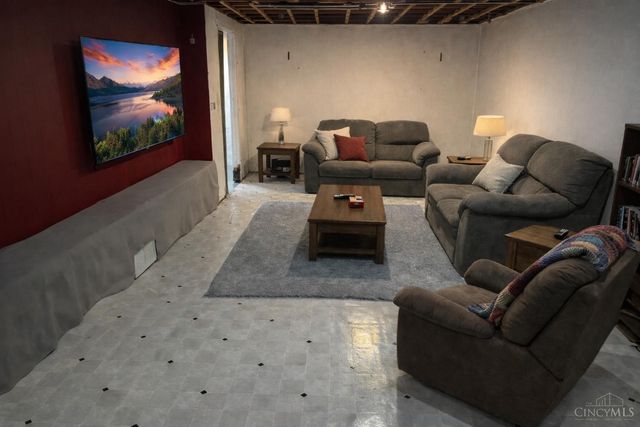 1020 Westview Avenue, Hamilton, OH 45013