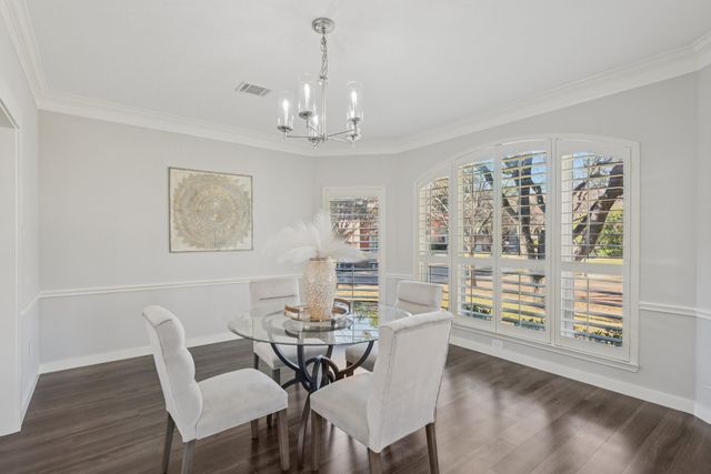 700 Pistachio Circle, Irving, TX 75063