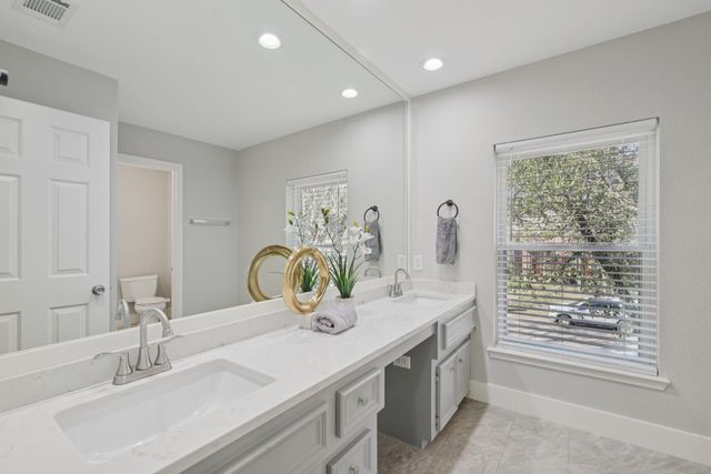 700 Pistachio Circle, Irving, TX 75063