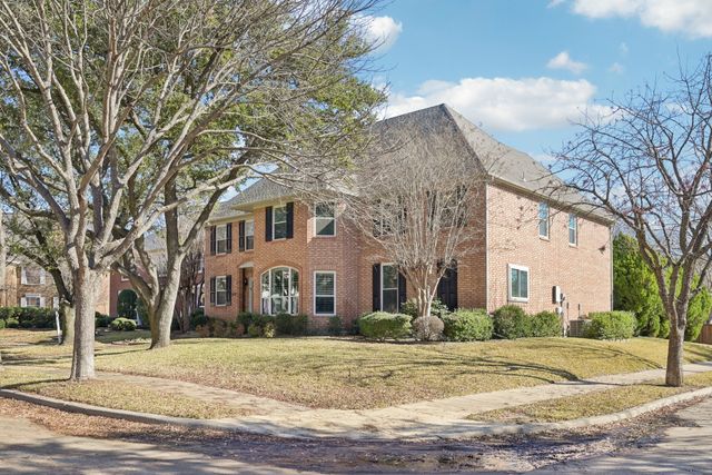 700 Pistachio Circle, Irving, TX 75063