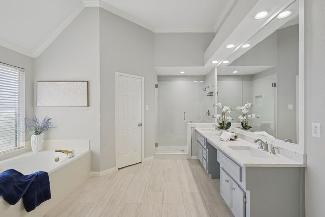 700 Pistachio Circle, Irving, TX 75063