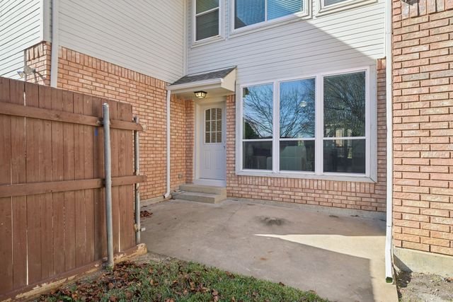 700 Pistachio Circle, Irving, TX 75063