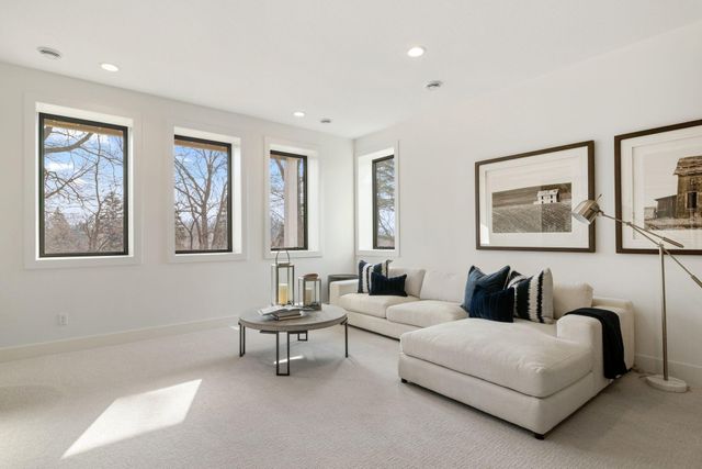 9602 Crestwood Terrace, Eden Prairie, MN 55347