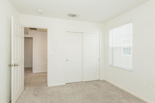 3415 Amanecer Avenue, Clovis, CA 93619