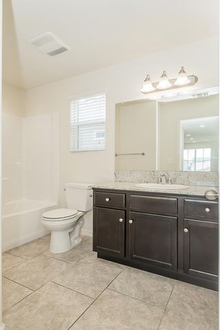 3415 Amanecer Avenue, Clovis, CA 93619
