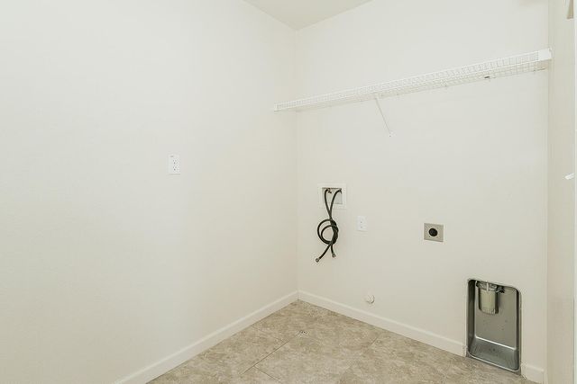 3415 Amanecer Avenue, Clovis, CA 93619