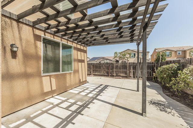 3415 Amanecer Avenue, Clovis, CA 93619