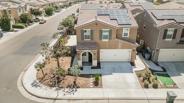 3415 Amanecer Avenue, Clovis, CA 93619