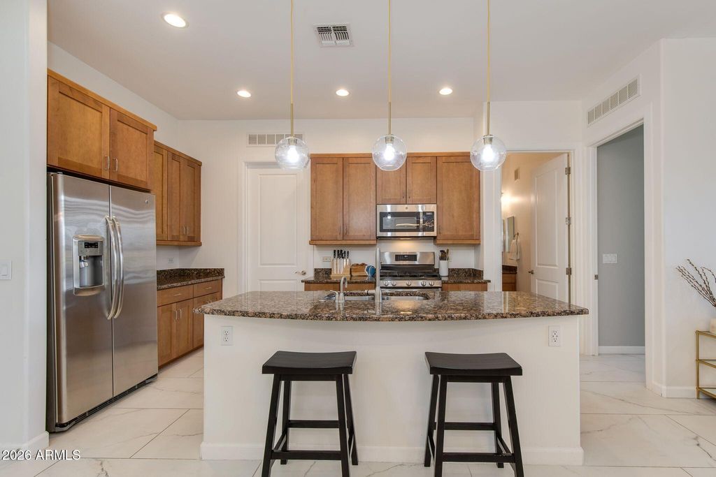 7291 N SCOTTSDALE Road 4002, Paradise Valley, AZ 85253 — photo 2