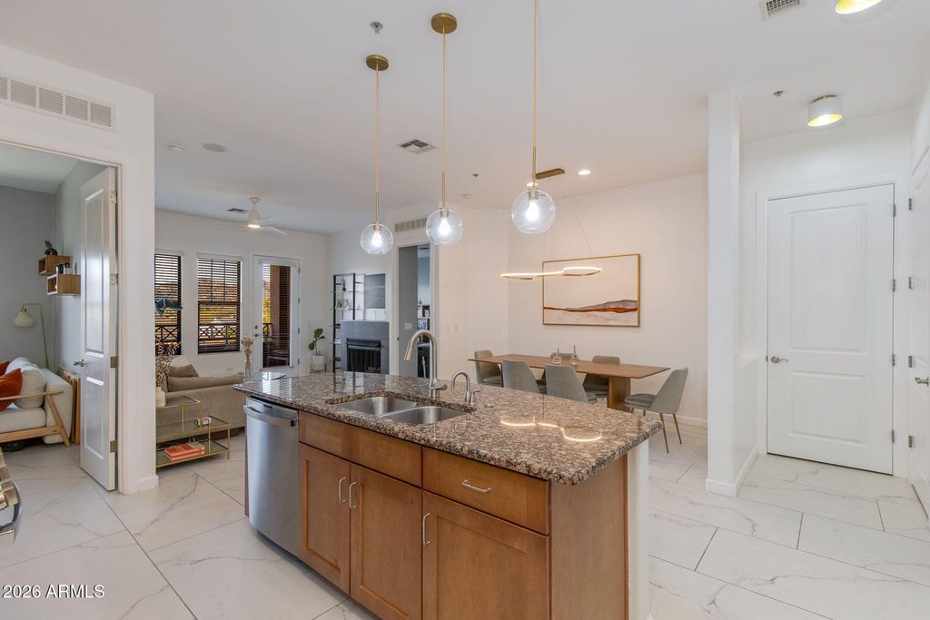 7291 N SCOTTSDALE Road 4002, Paradise Valley, AZ 85253 — photo 4